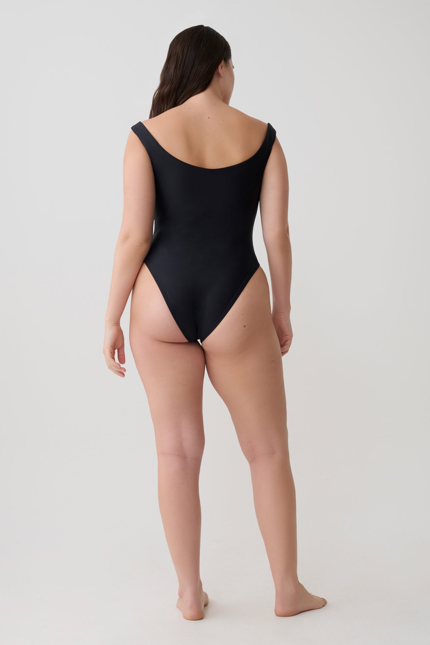 Yumi U-Wire Plunge One Piece Swimsuit - Black vista 2