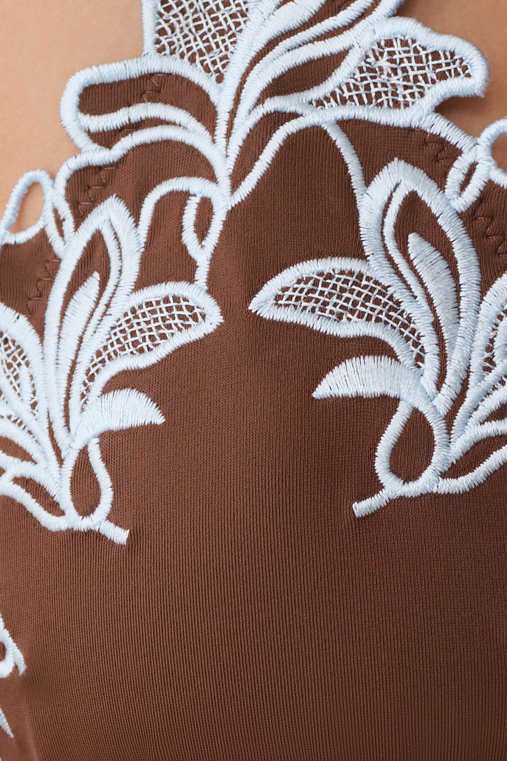 Bloom Embroidered Triangle Bikini Top - Chocolate With Pale Blue Embroidery vista 11
