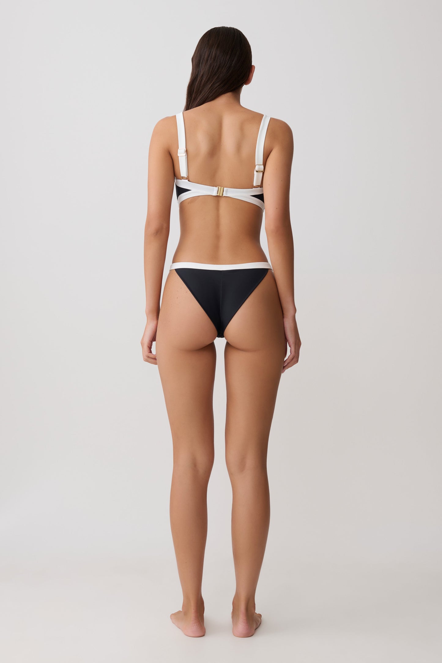Isla Brazilian Bikini Bottom - Black/White vista 6
