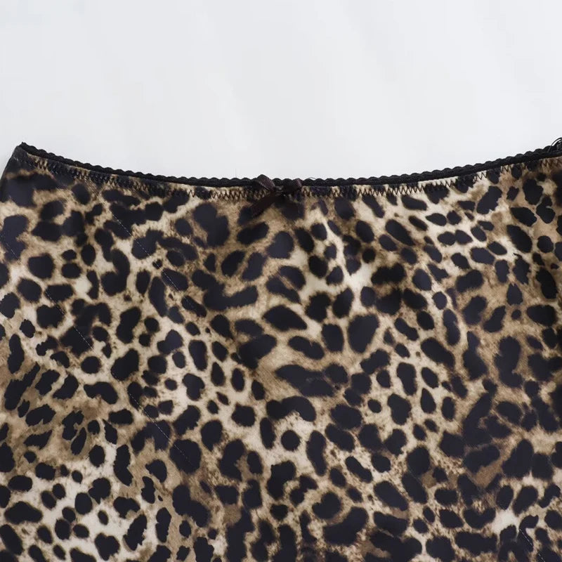 Falda Satinada Leopardo